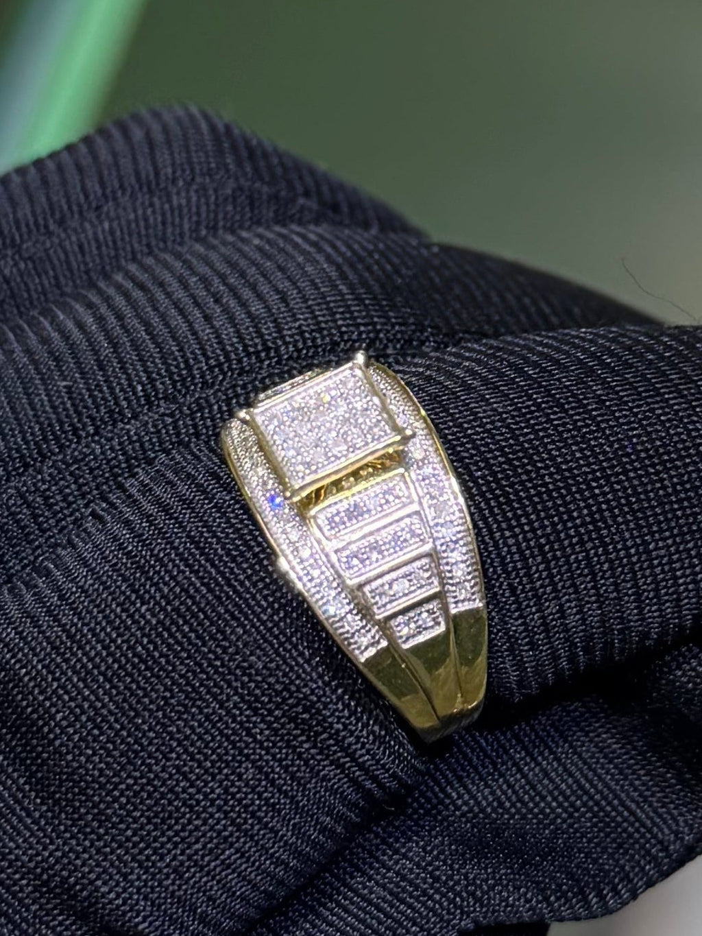Ladies Diamond Ring