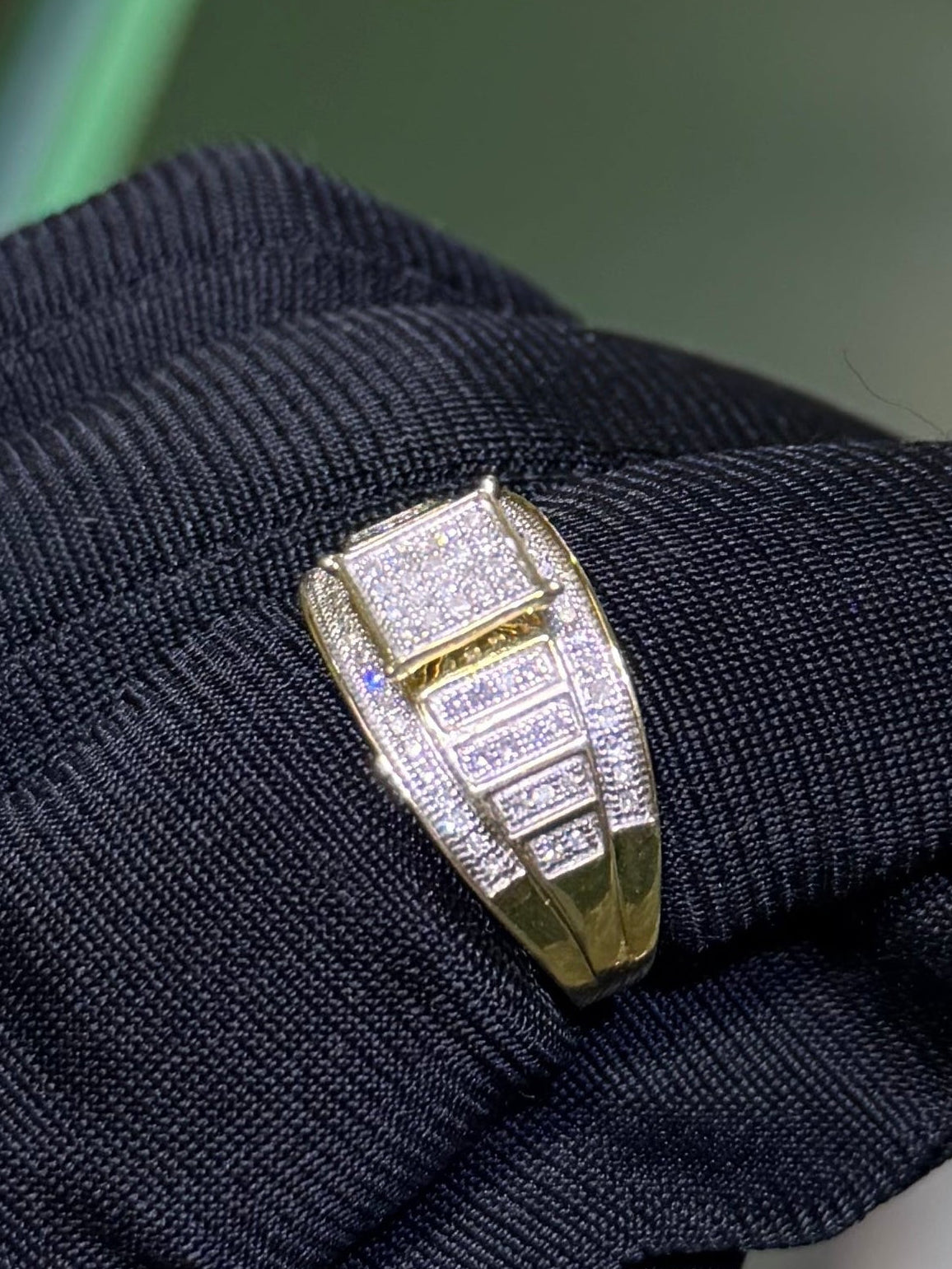Ladies Diamond Ring