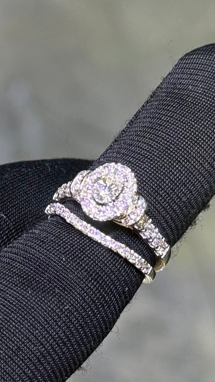 Ladies Diamond Ring
