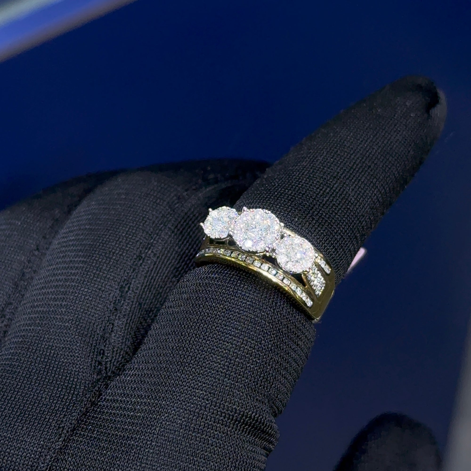 Ladies Diamond Ring