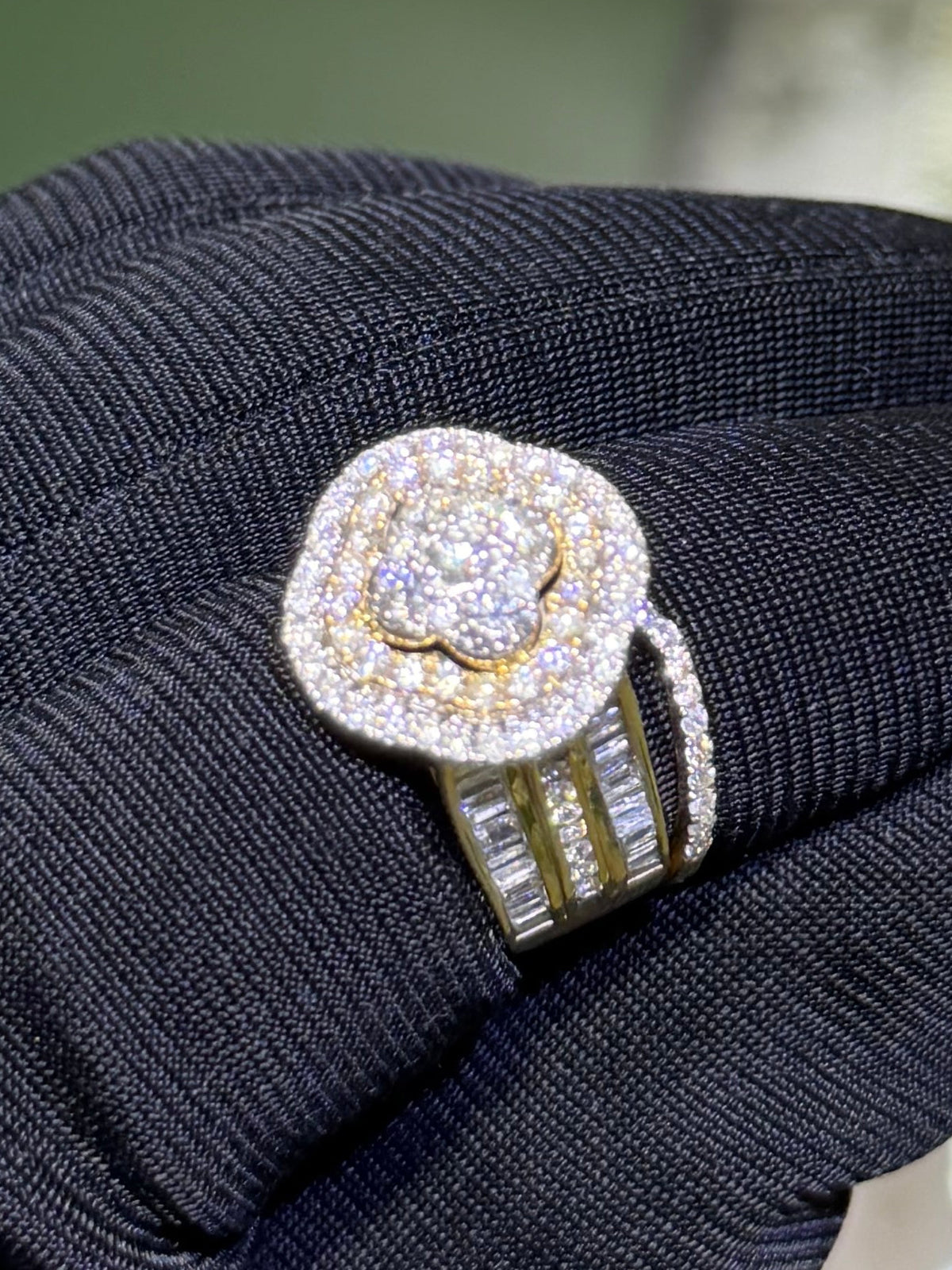 Ladies Diamond Ring