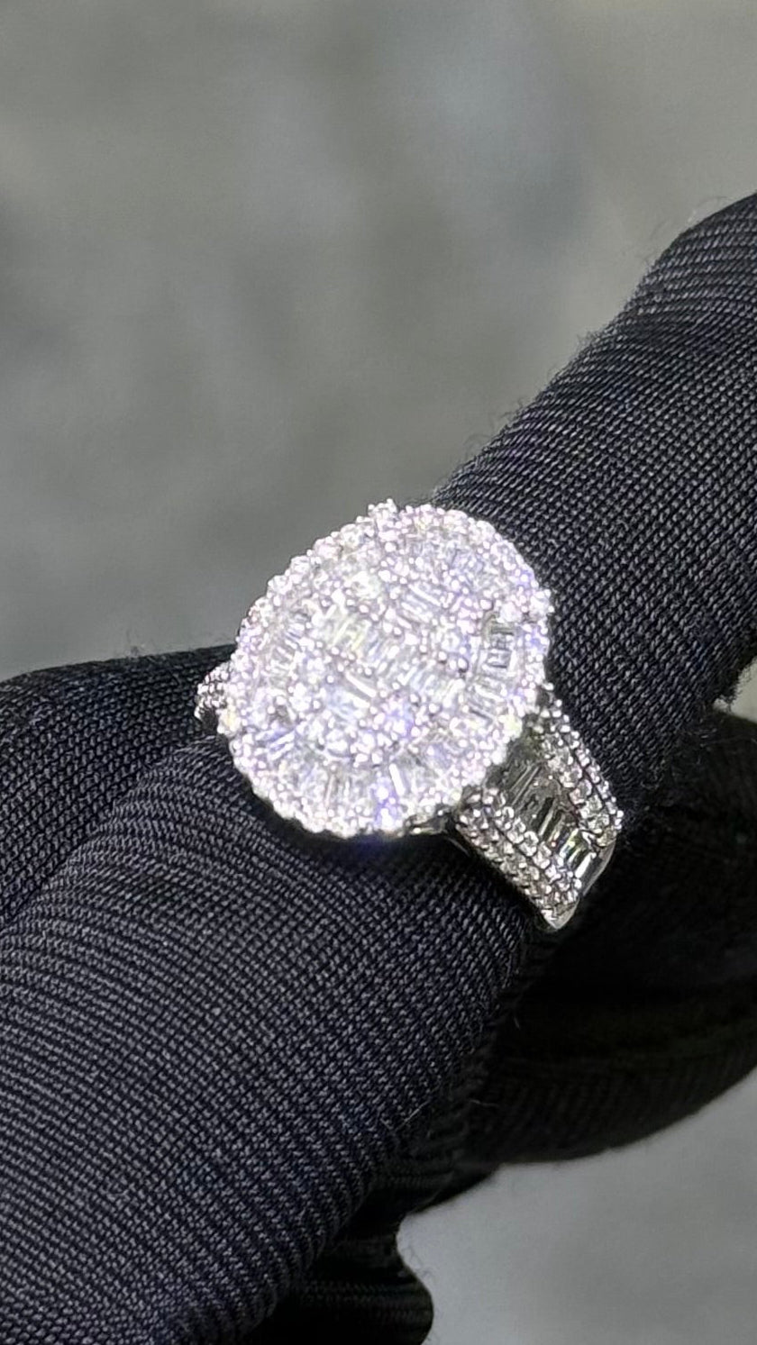 Ladies Diamond Ring