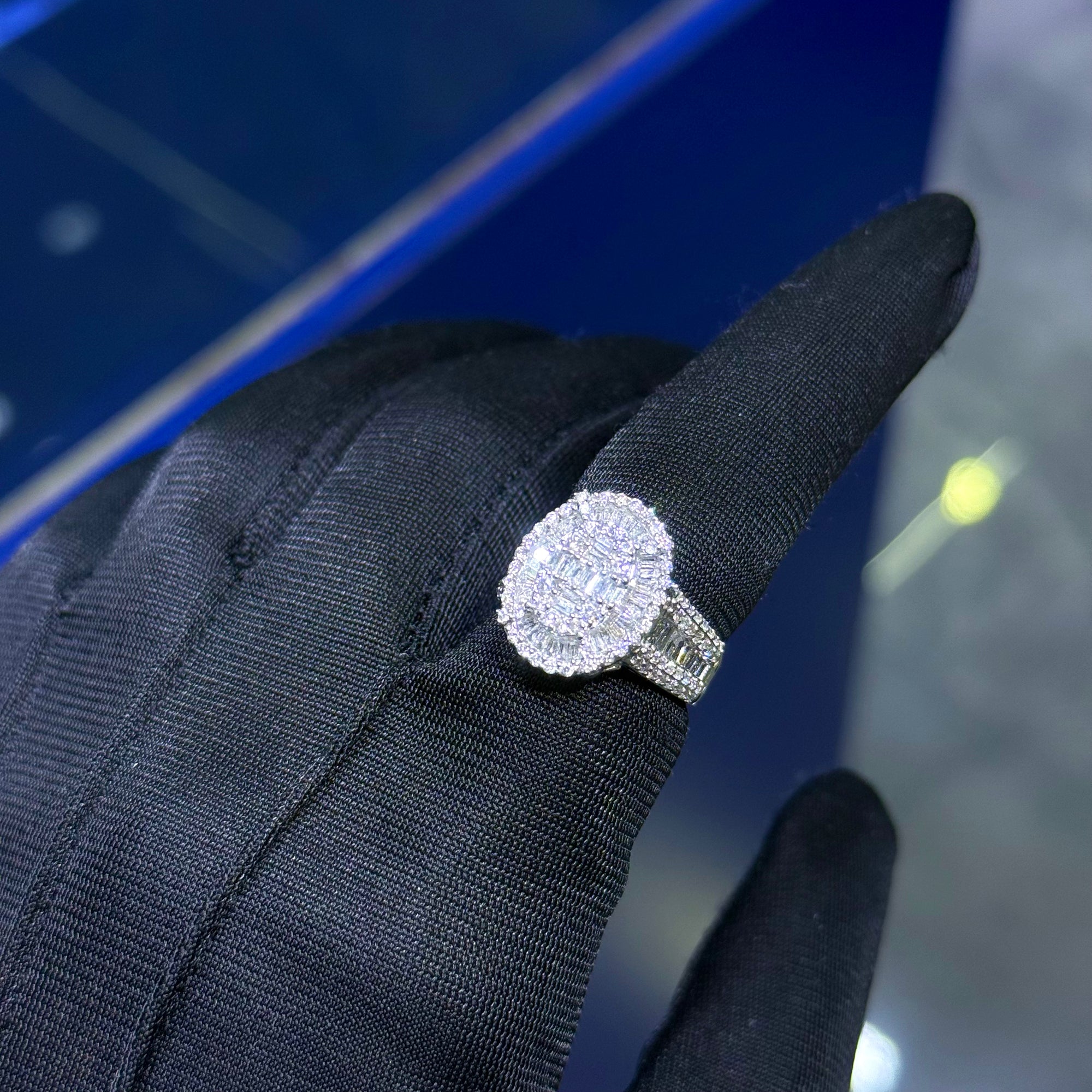 Ladies Diamond Ring