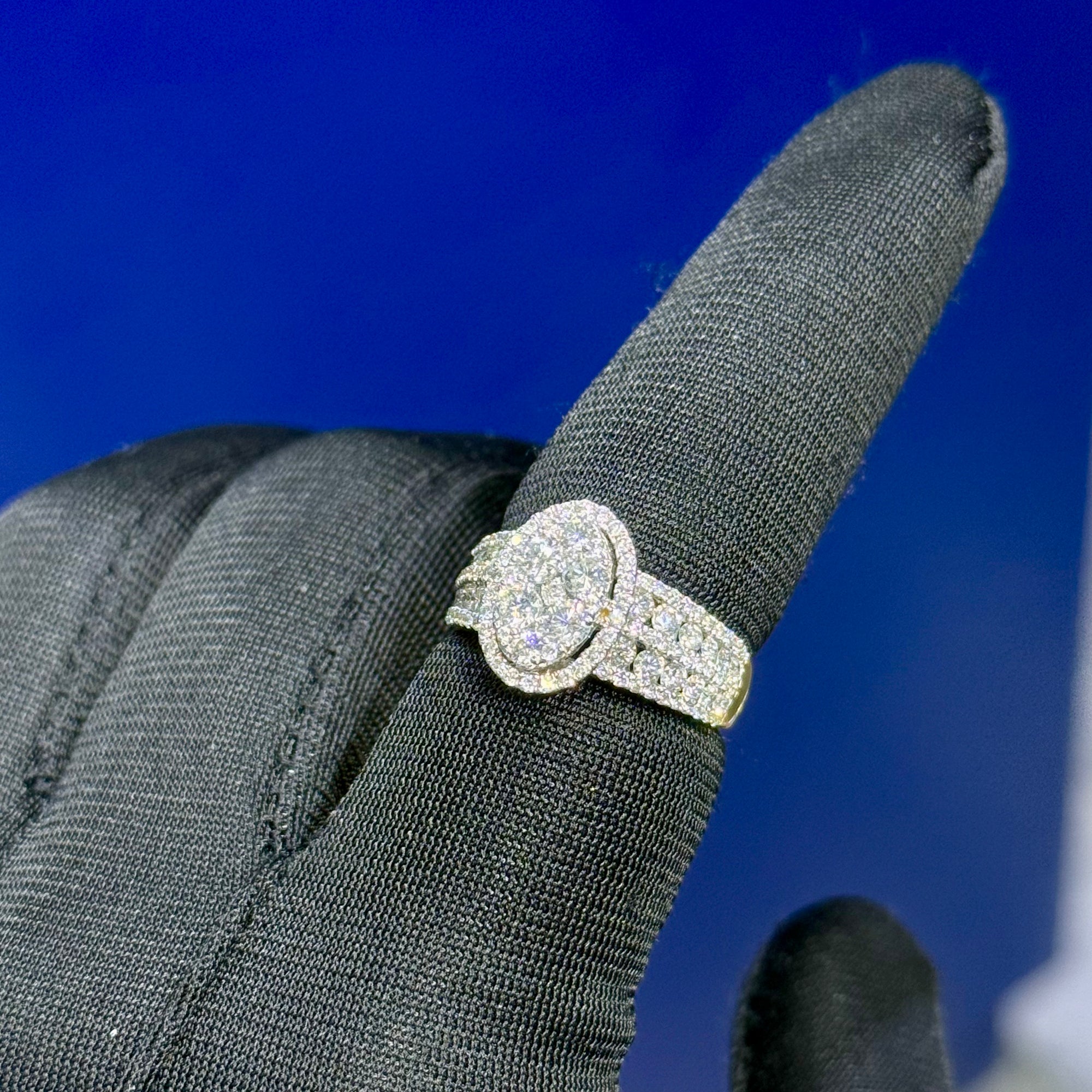 Ladies Diamond Ring
