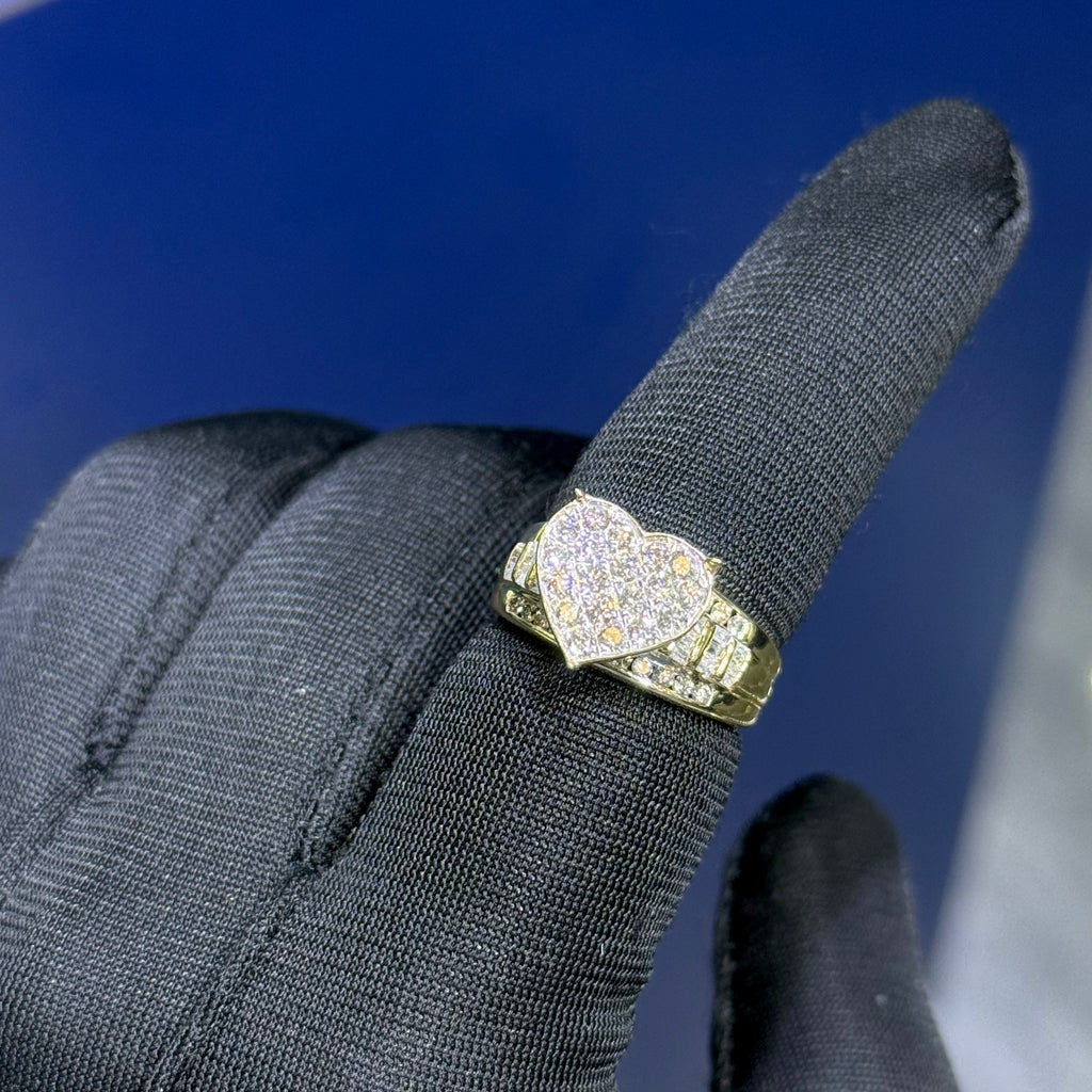 Ladies Diamond Ring
