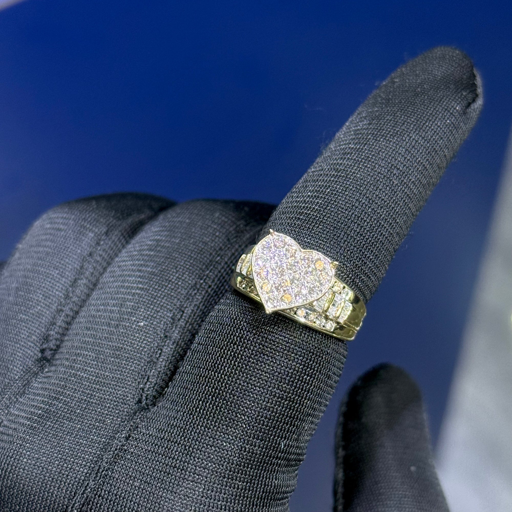 Ladies Diamond Ring