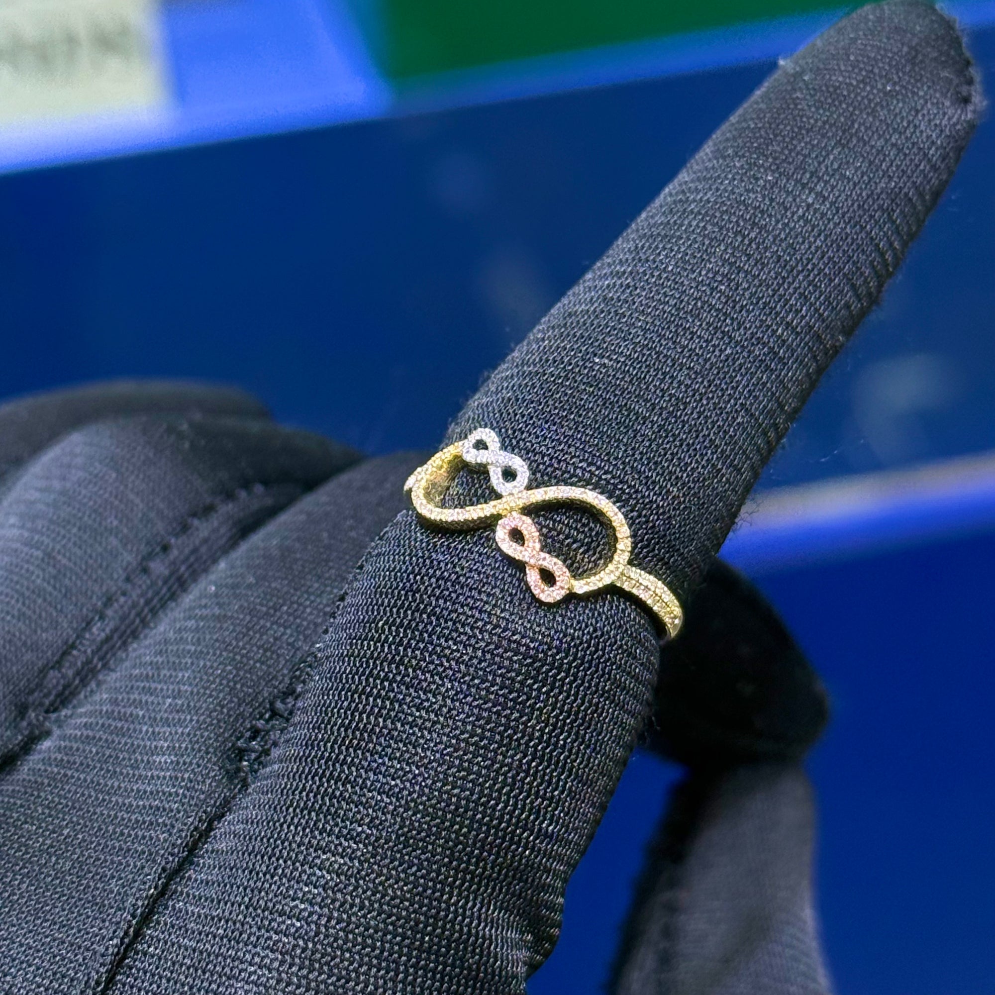 Ladies Diamond Ring
