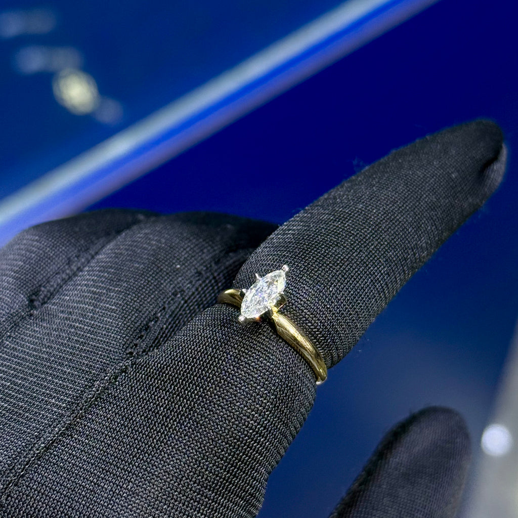 Ladies Diamond Ring