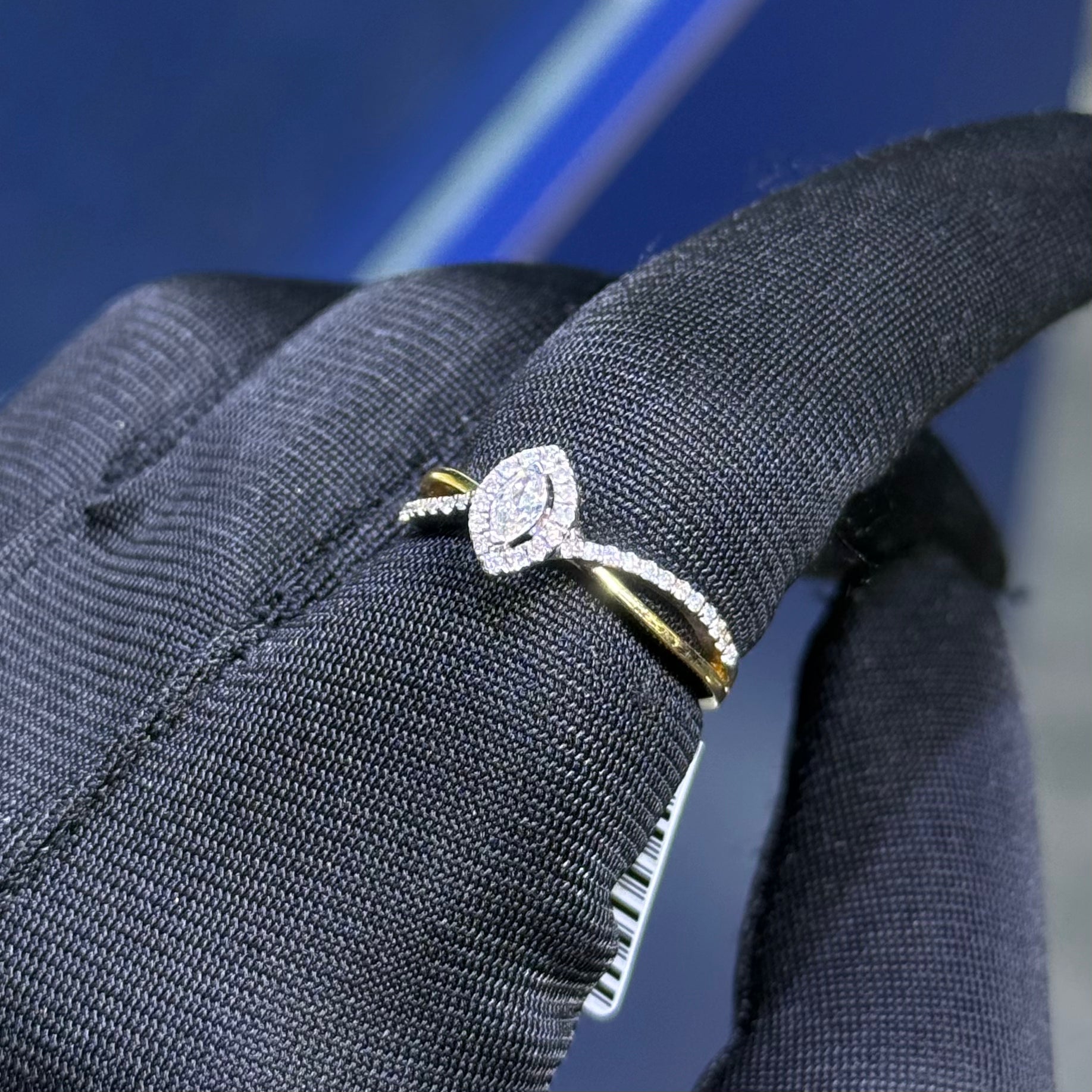 Ladies Diamond Ring