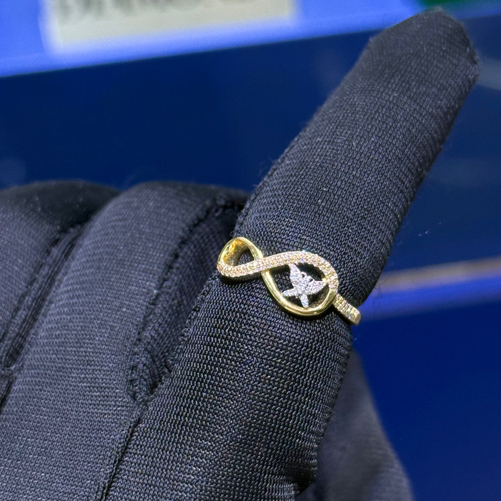 Ladies Diamond Ring