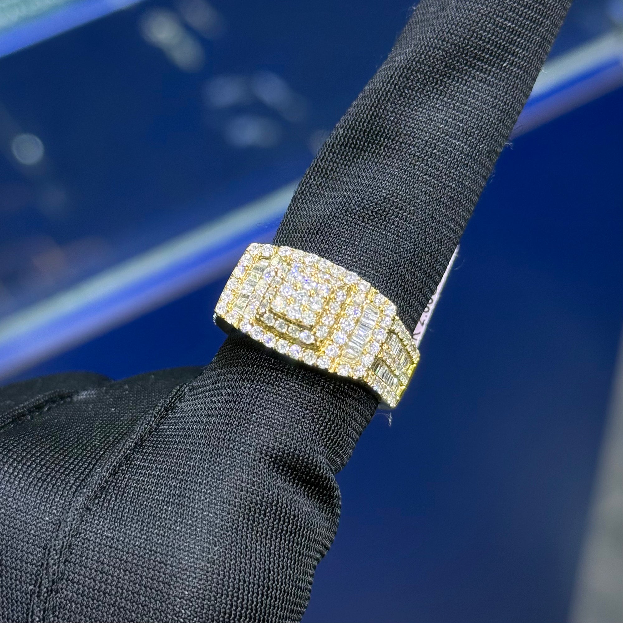 Men’s Diamond Ring