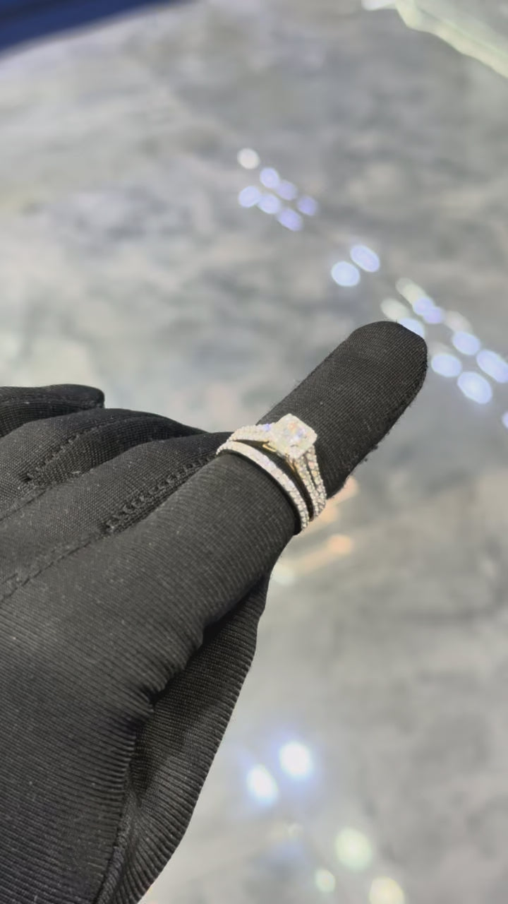 Ladies Diamond Ring
