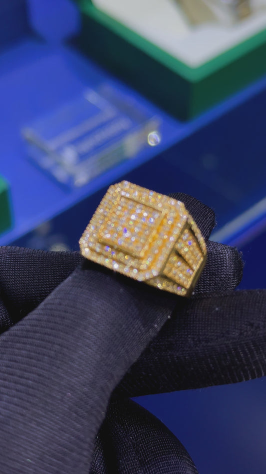 Men’s Diamond Ring
