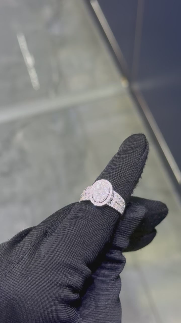 Ladies Diamond Ring