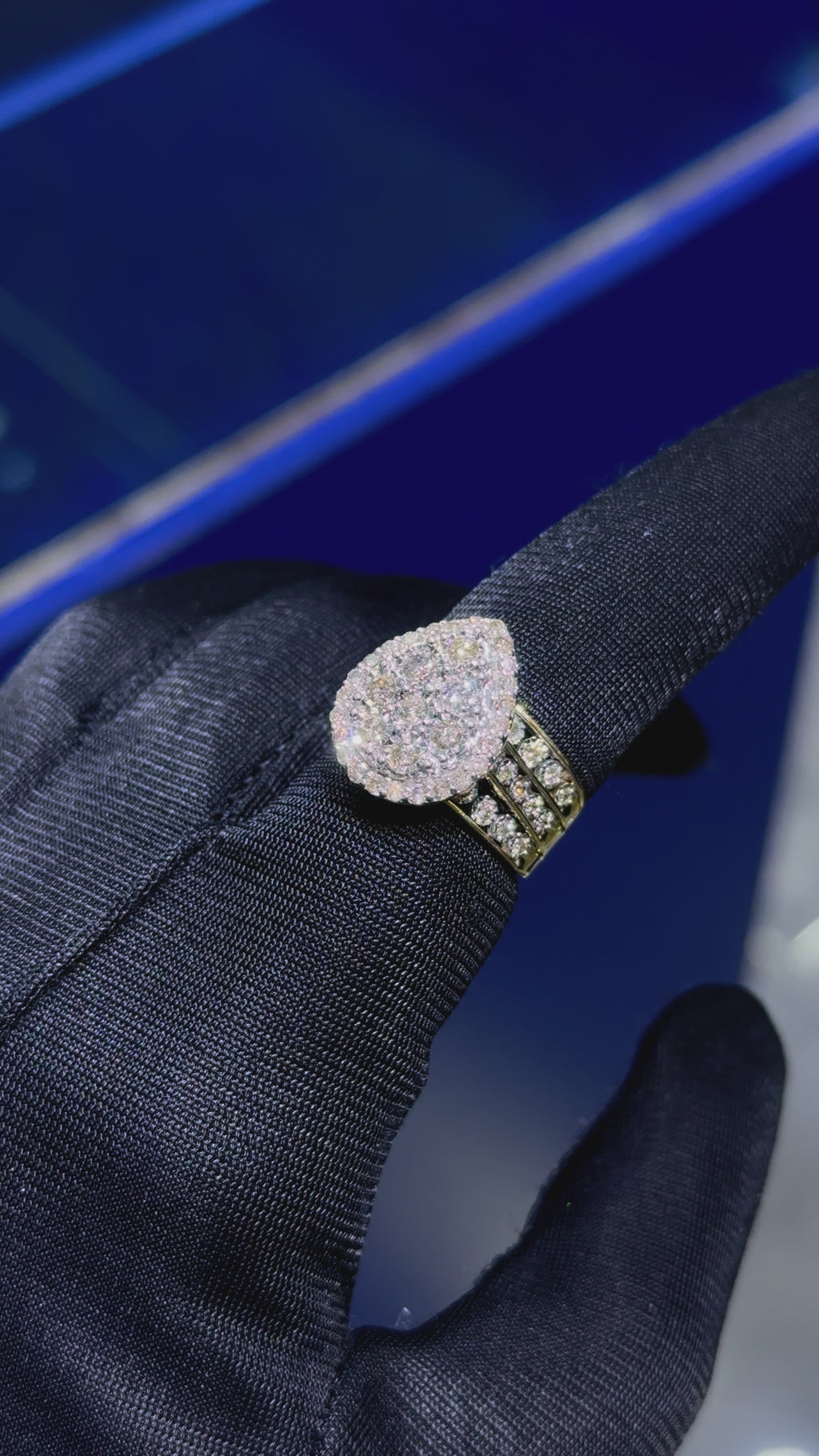 Ladies Diamond Ring
