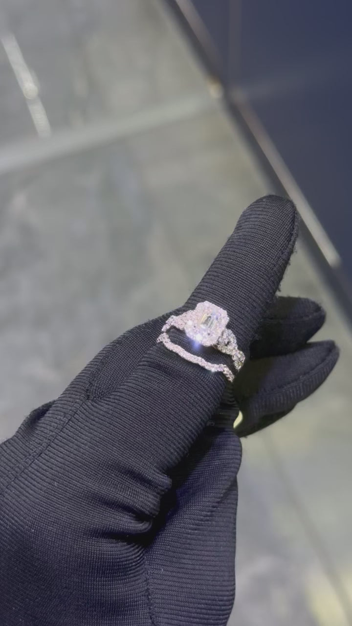 Ladies Diamond Ring