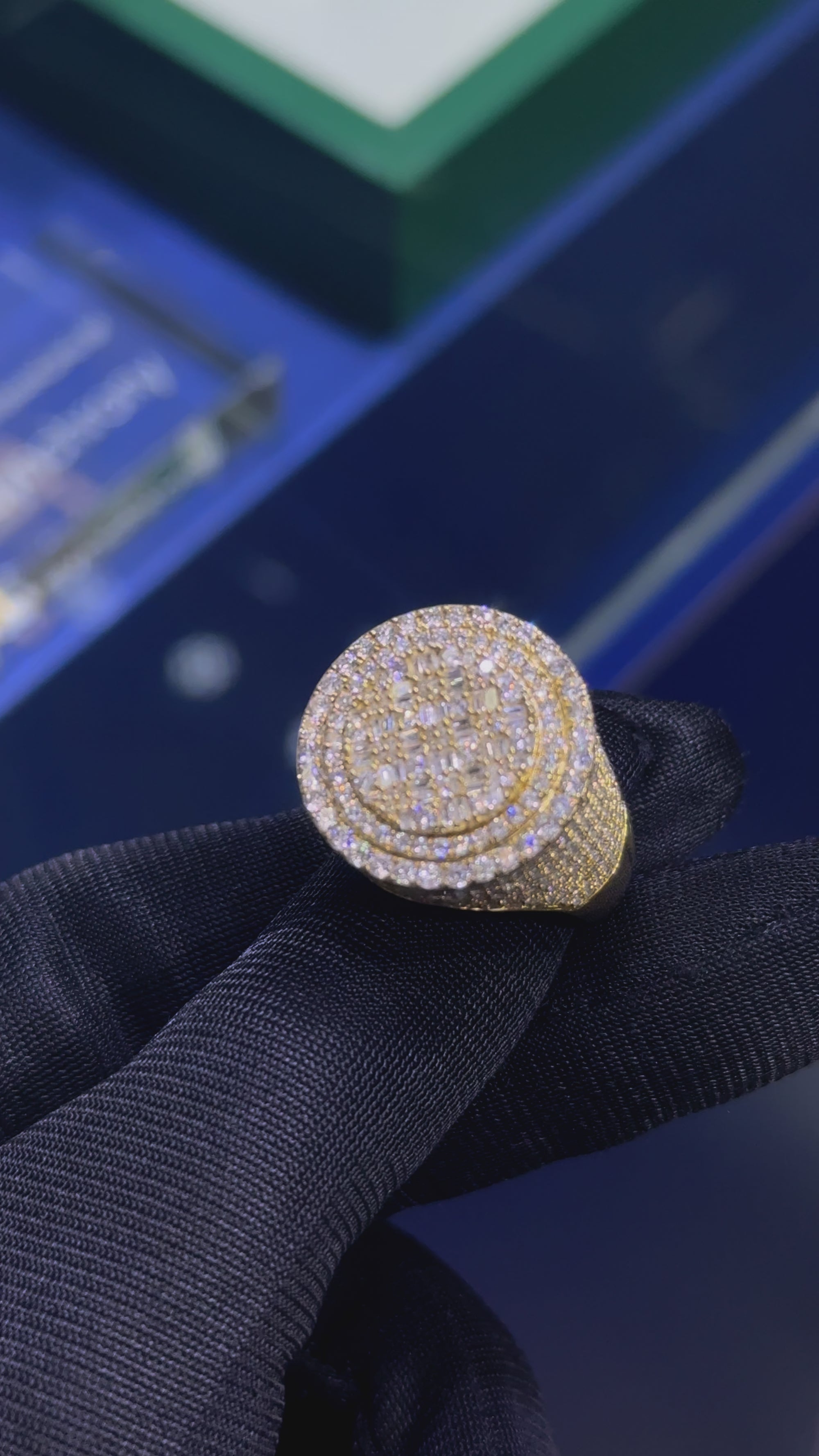 Men’s Diamond Ring
