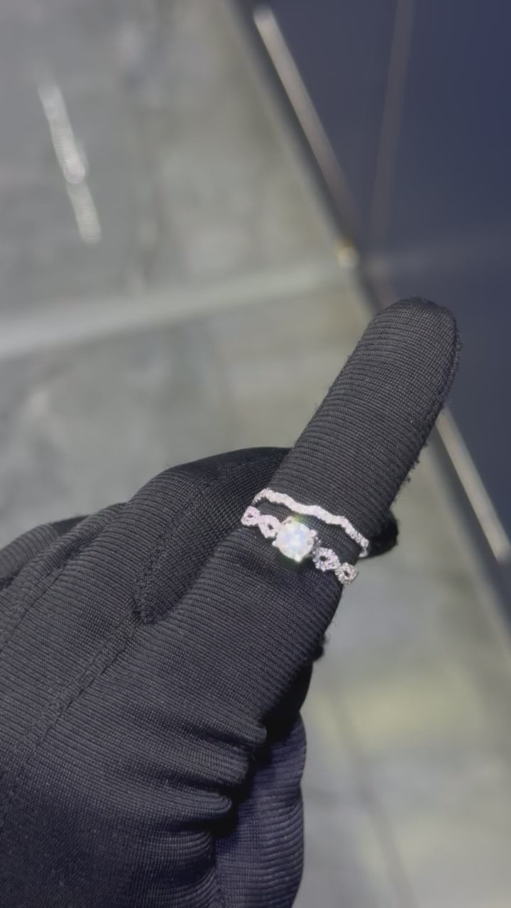 Ladies Diamond Ring
