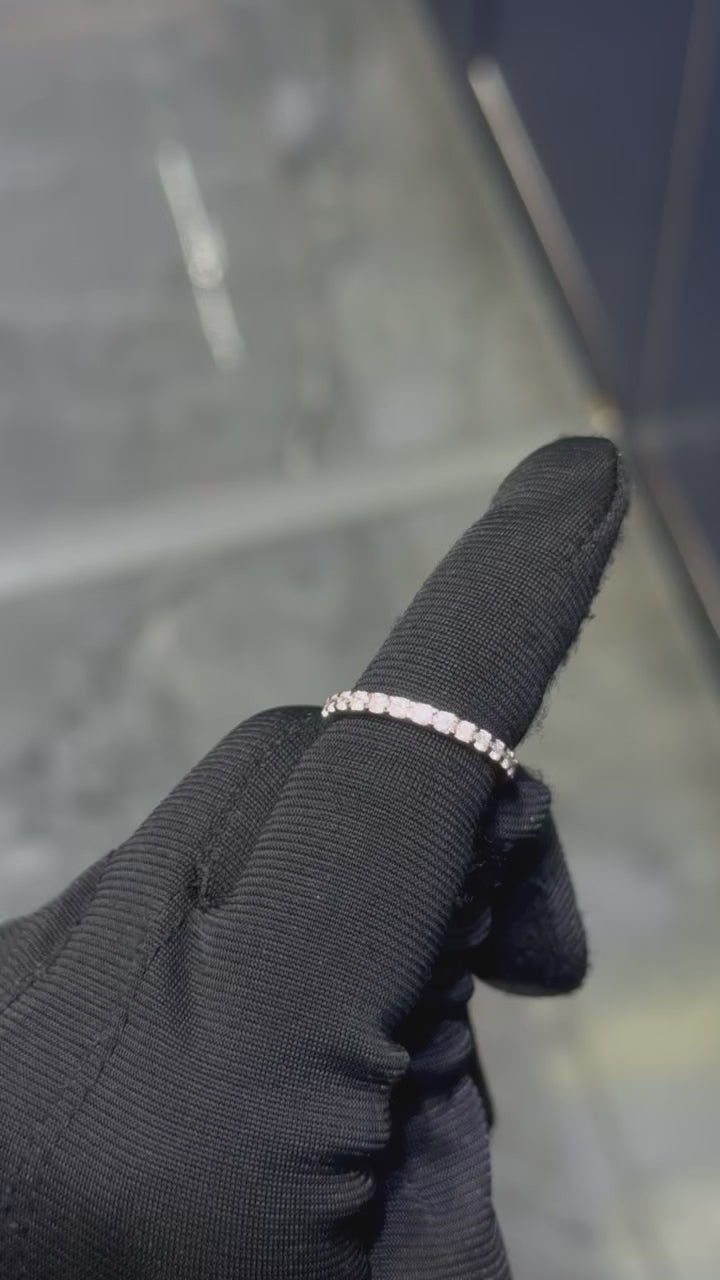 Ladies Diamond Ring