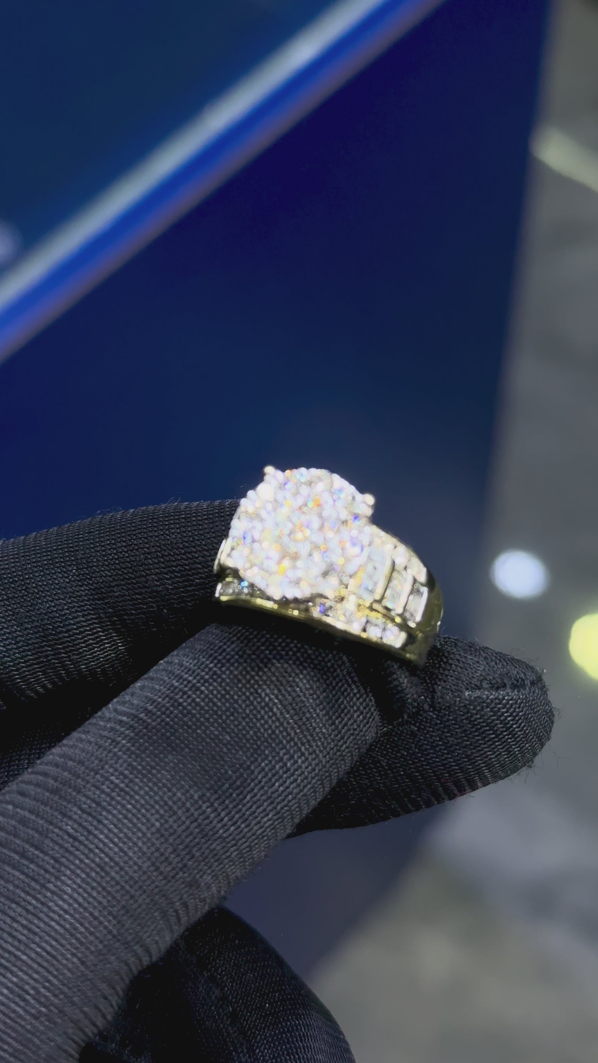 Ladies Diamond Ring