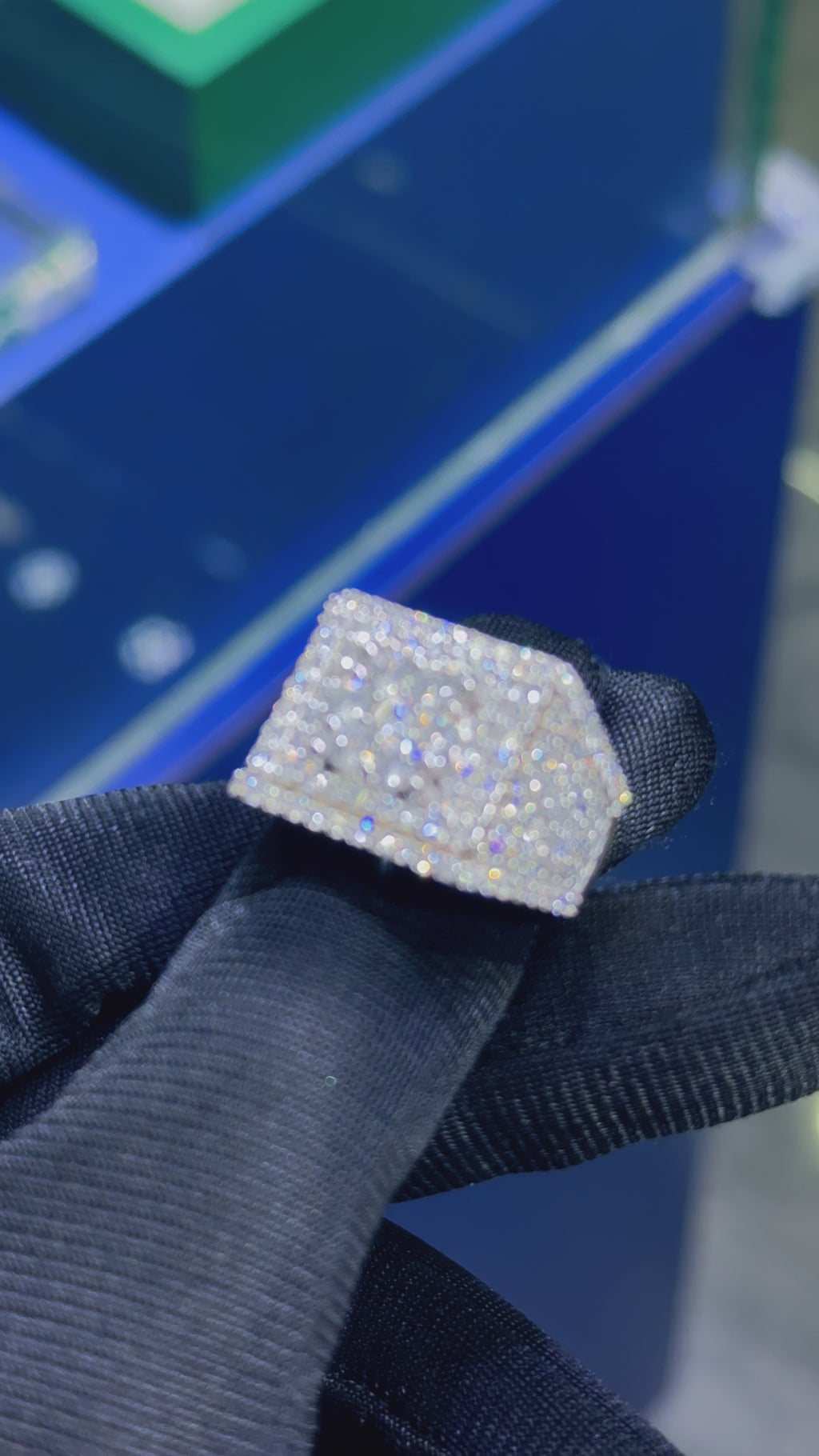 Men’s Diamond Ring