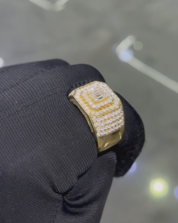 Men’s Diamond Ring