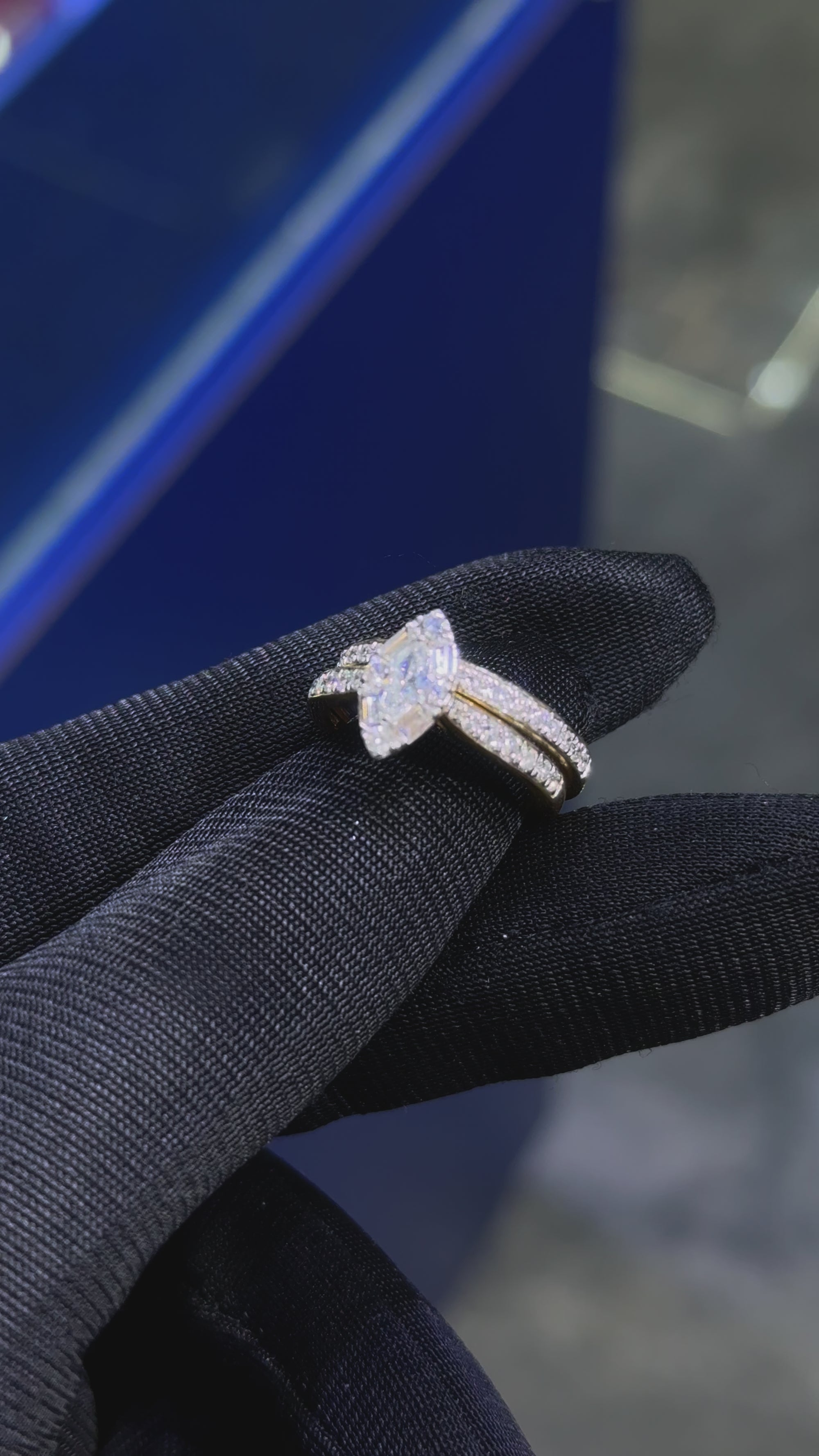 Ladies Diamond Ring