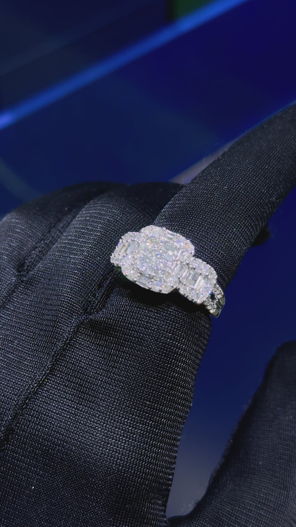 Ladies Diamond Ring