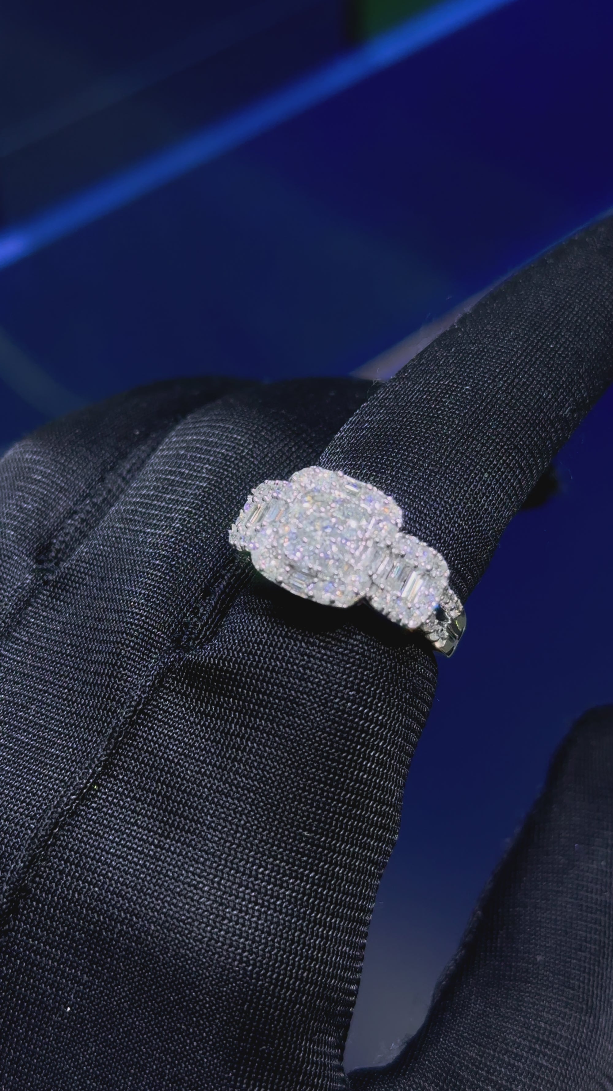 Ladies Diamond Ring