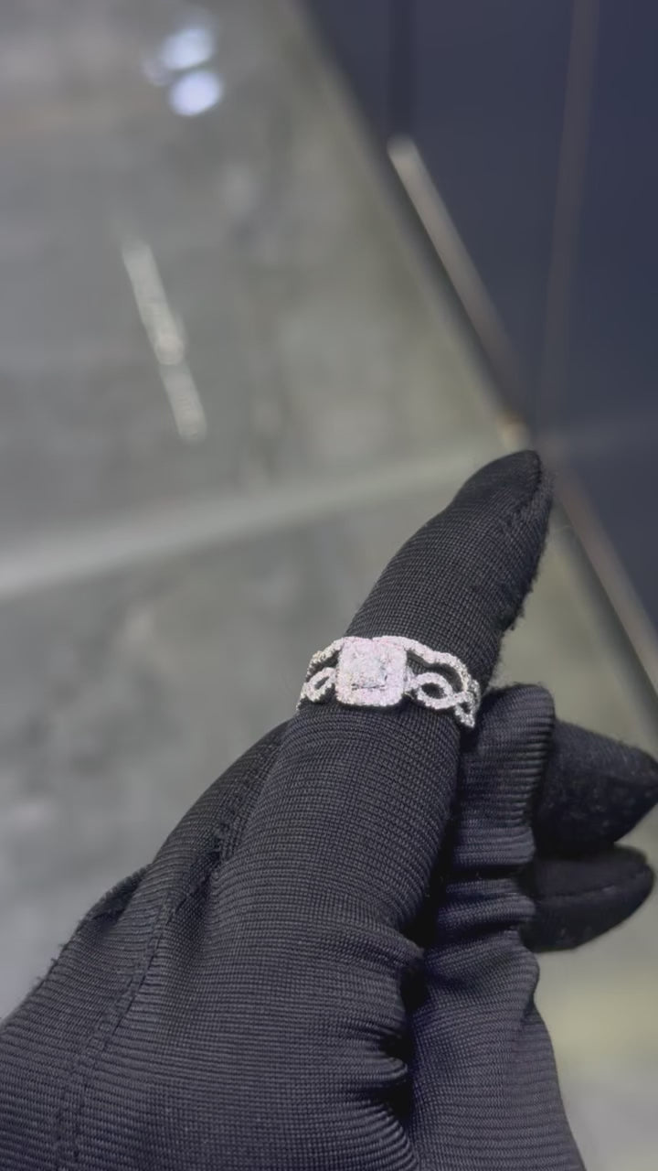 Ladies Diamond Ring