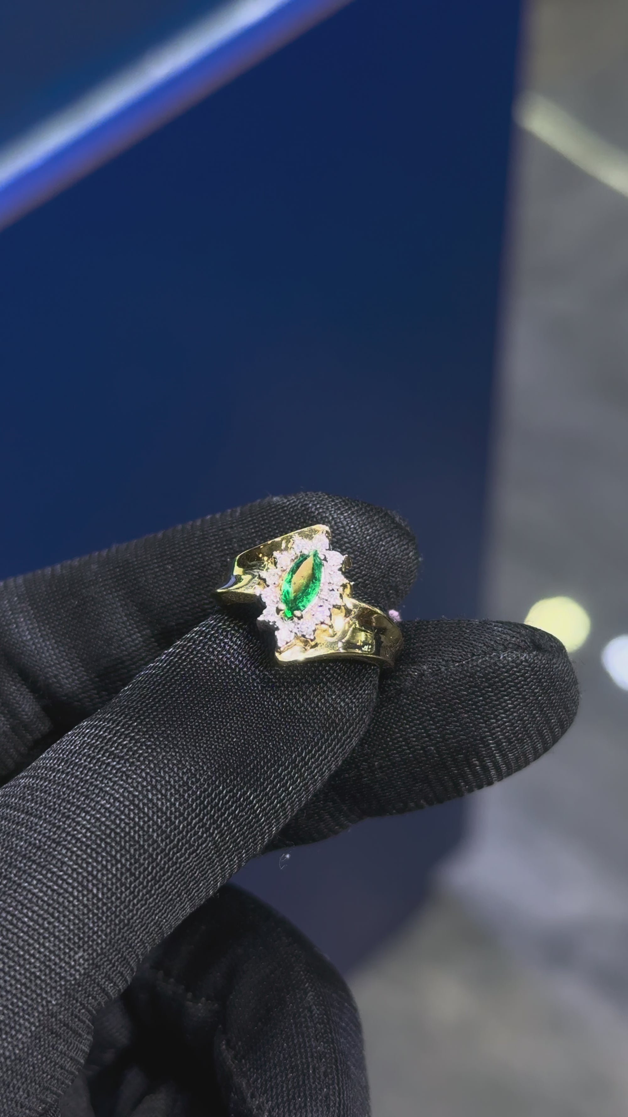 Ladies Diamond Ring