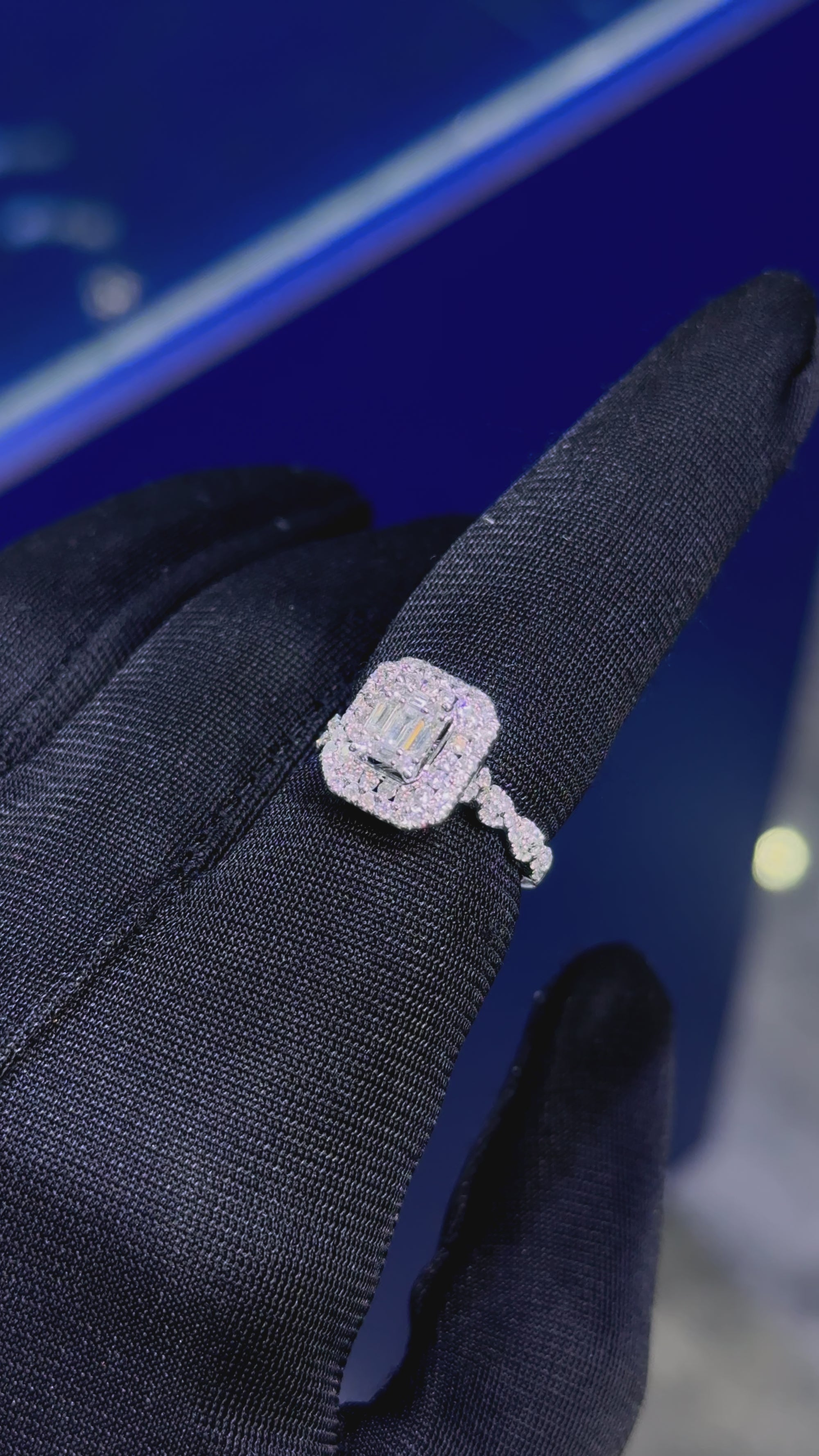 Ladies Diamond Ring