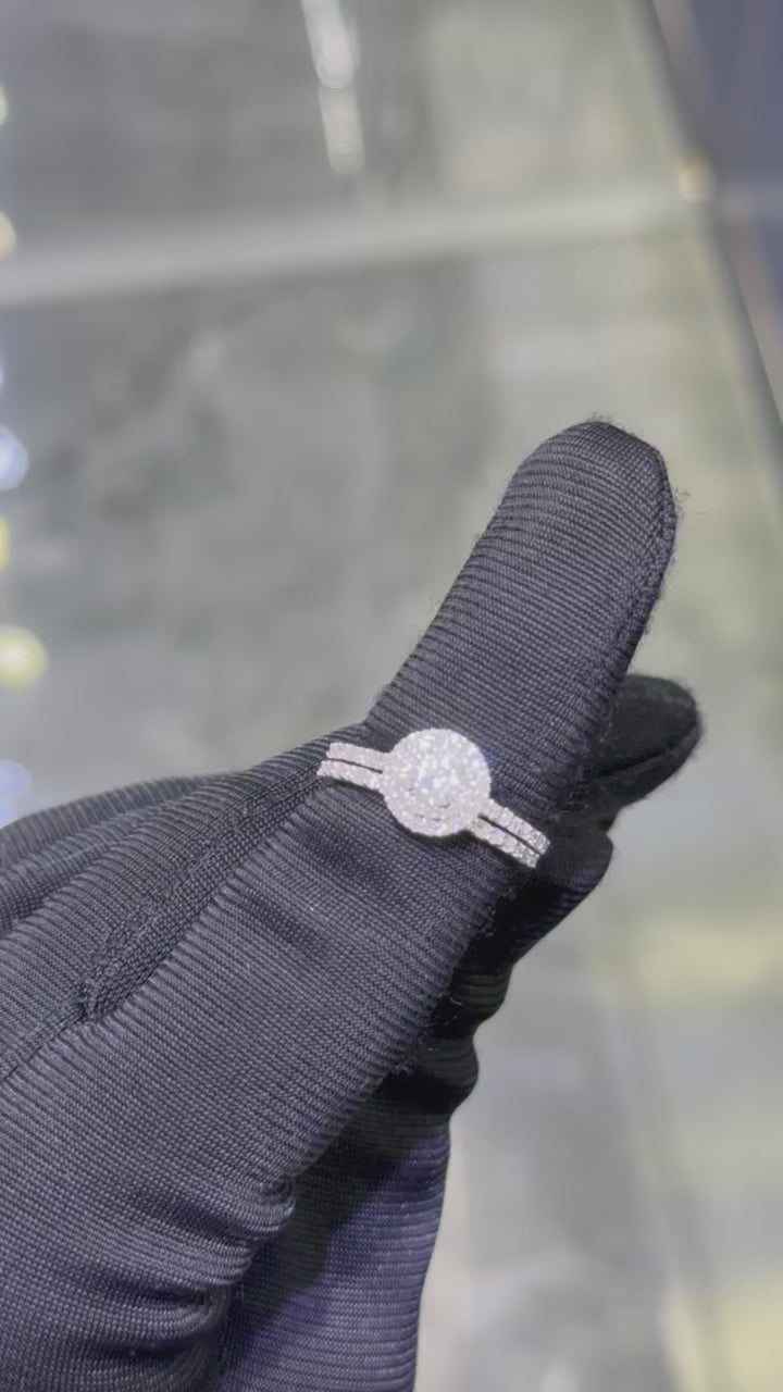 Ladies Diamond Ring