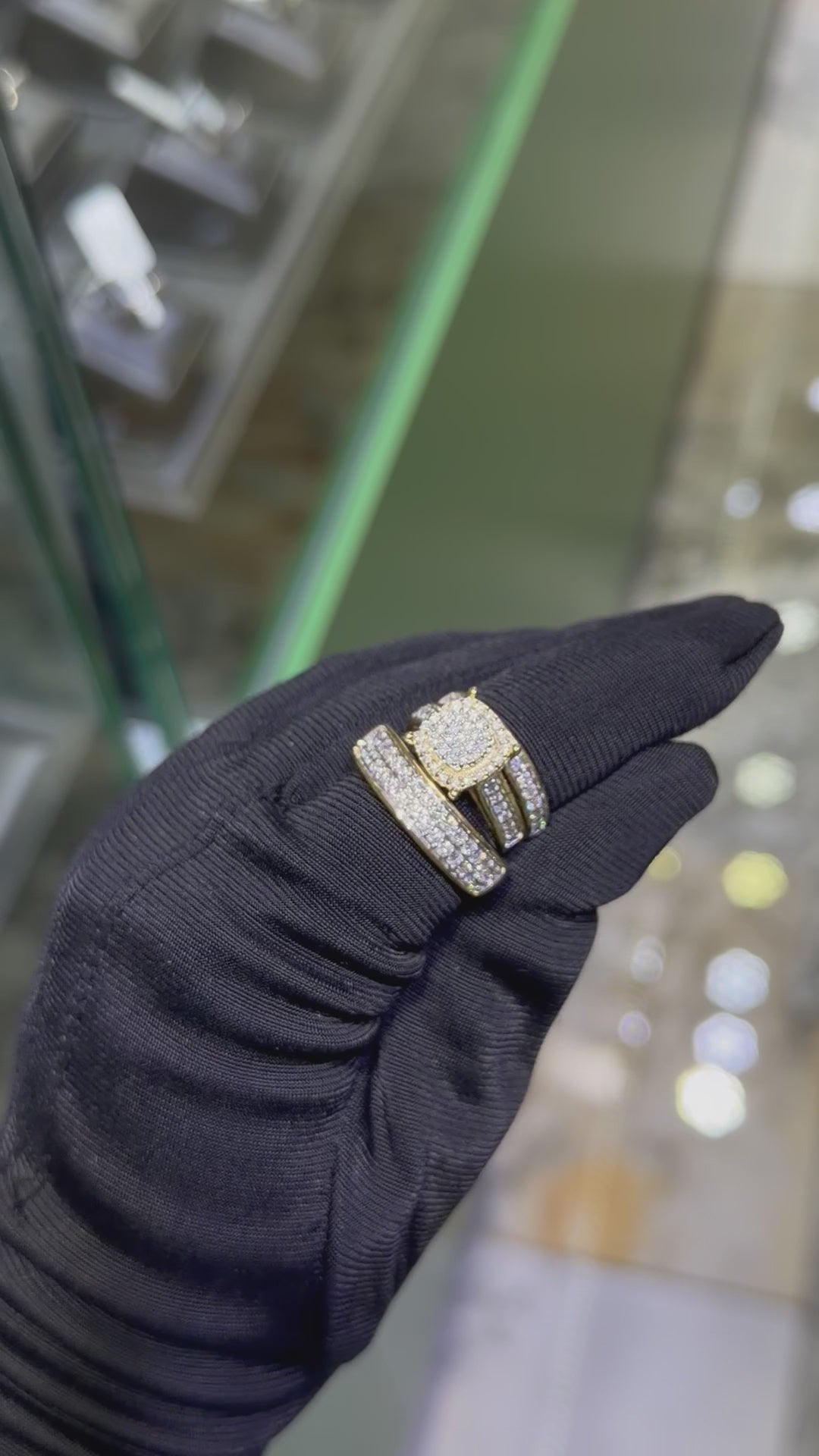 Ladies Diamond Ring