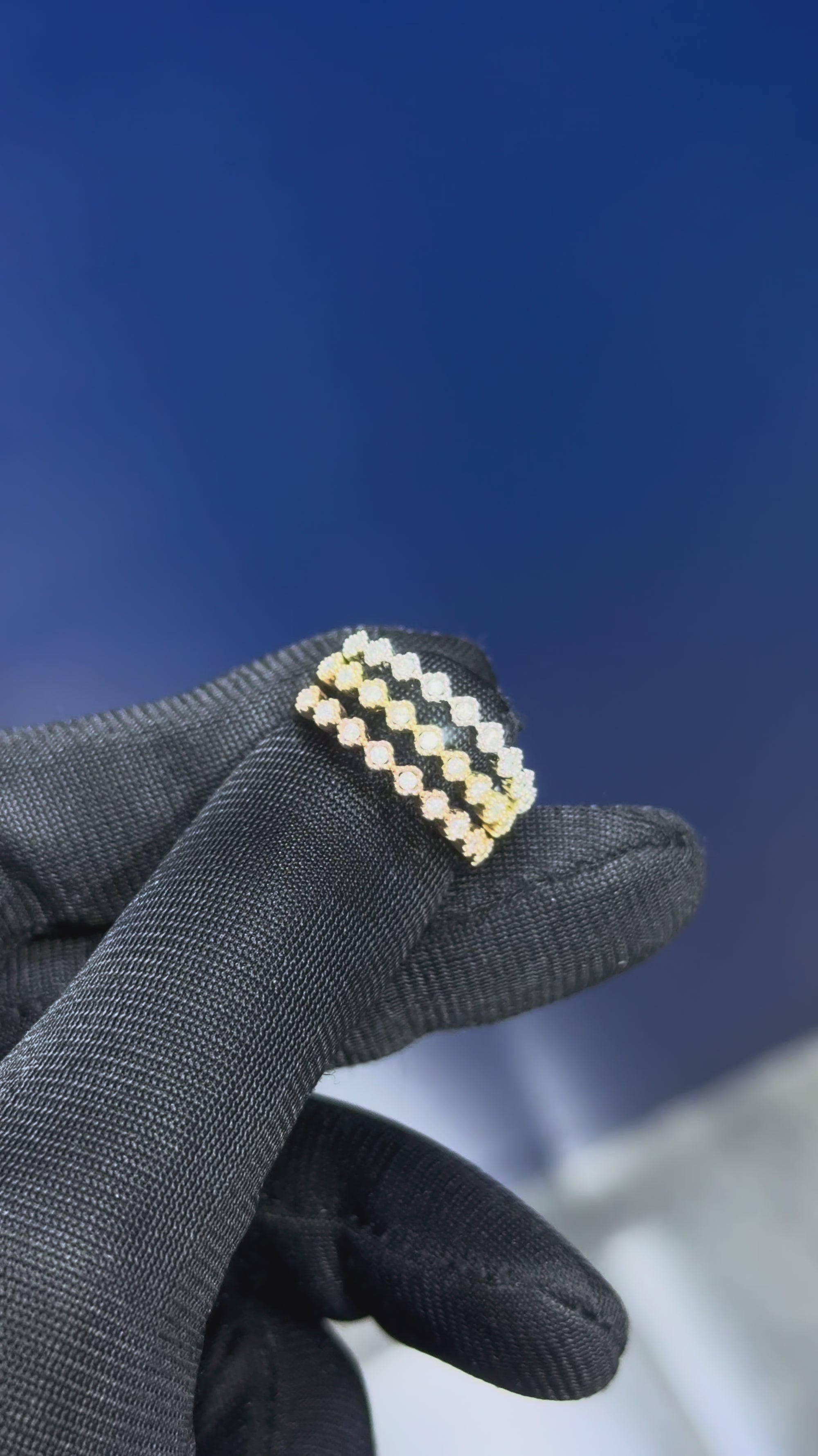 Ladies Diamond Ring