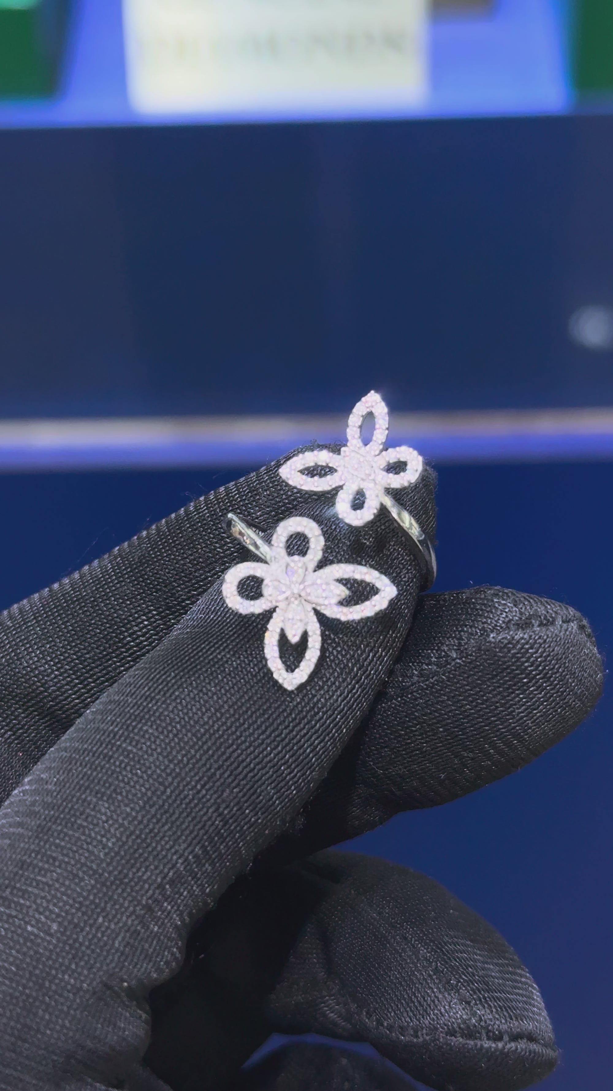 Ladies Diamond Ring