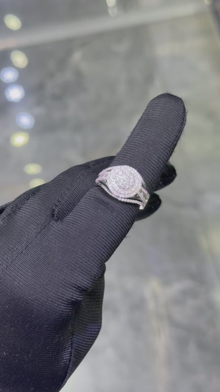 Ladies Diamond Ring