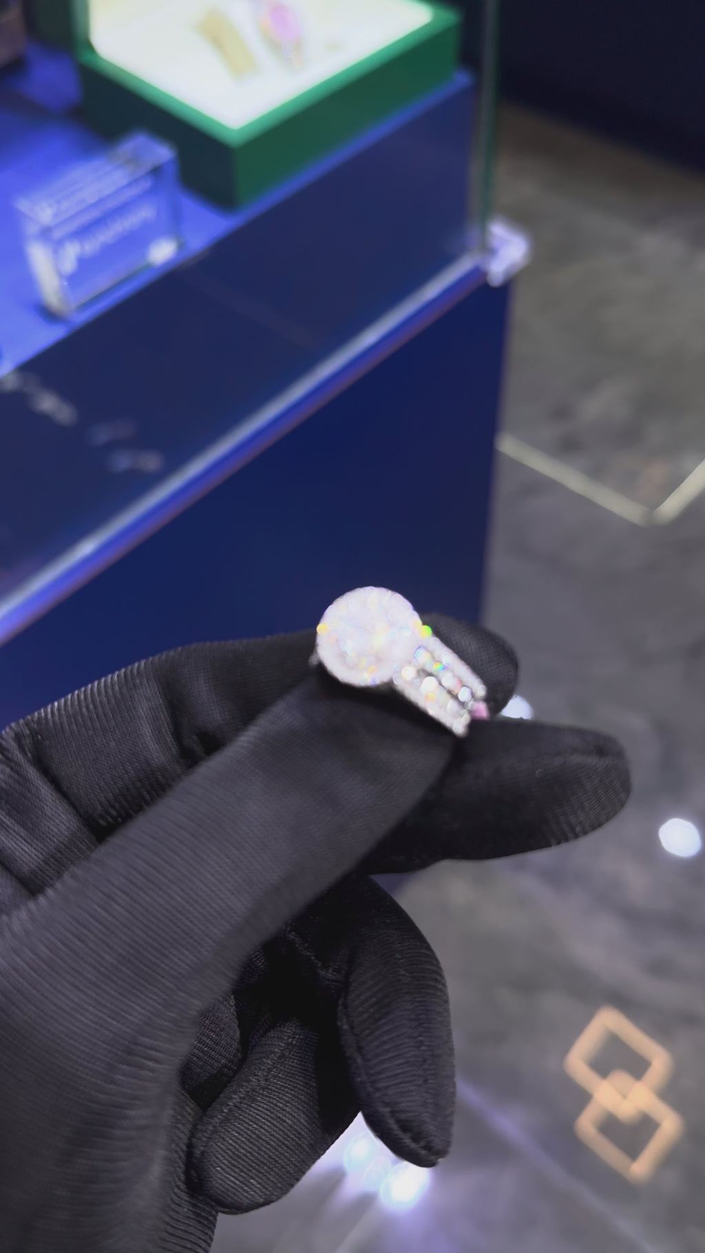 Ladies Diamond Ring