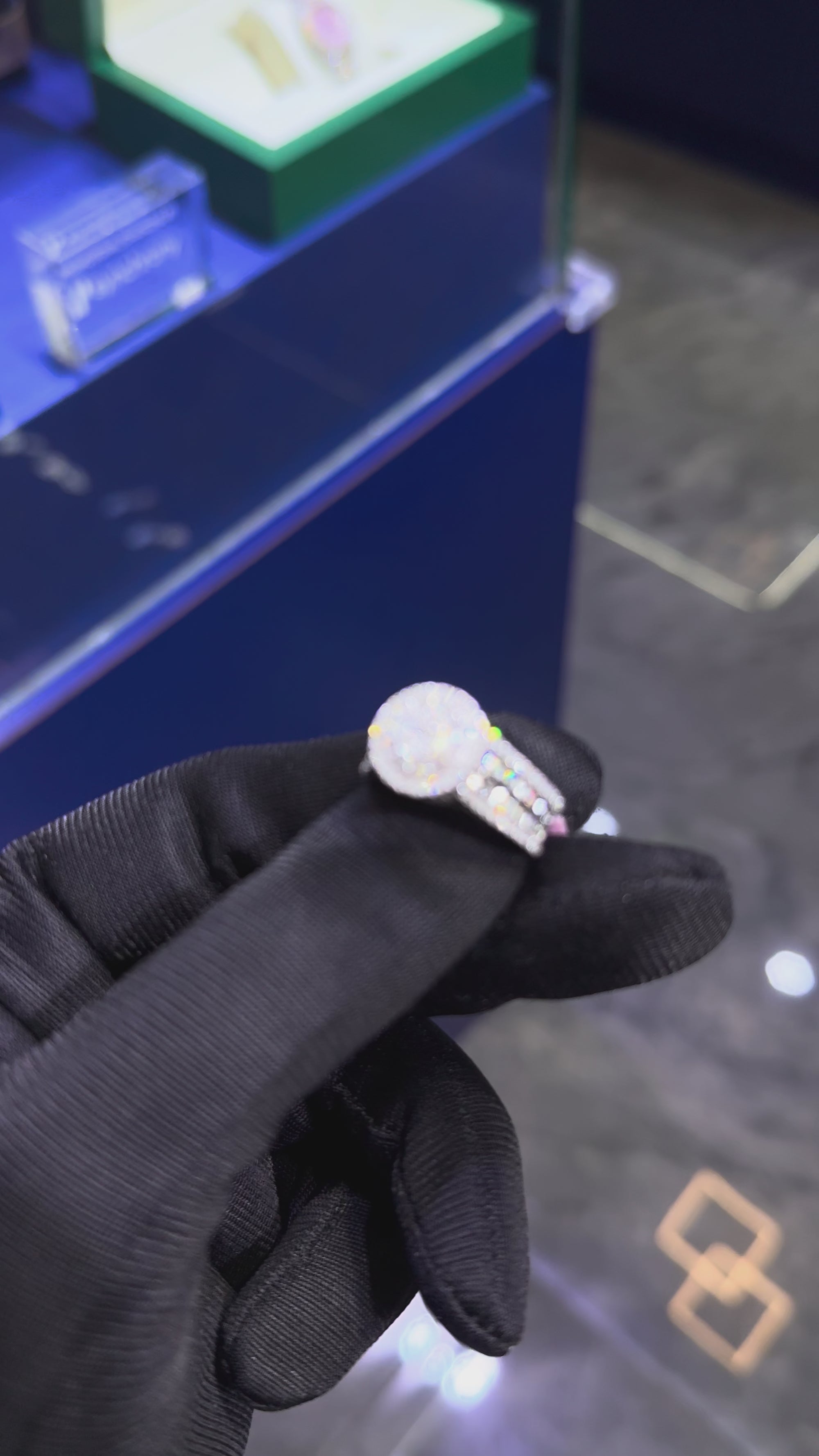 Ladies Diamond Ring
