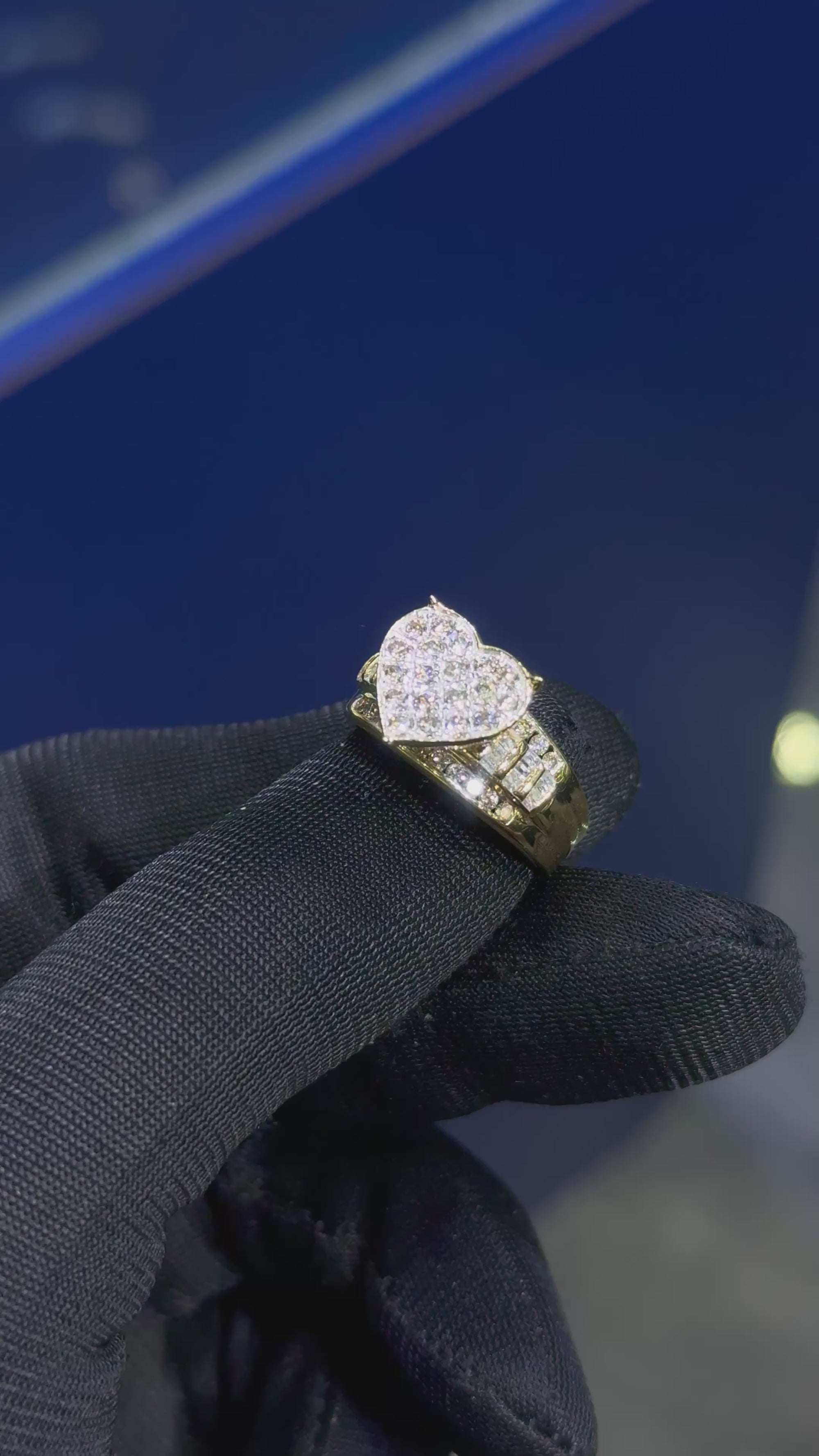 Ladies Diamond Ring